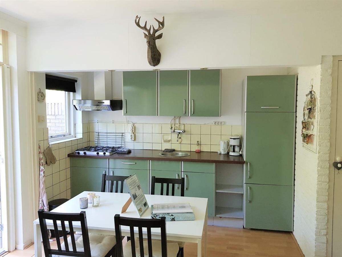 Bungalow Hartje Veluwe Otterlo Buitenkant foto